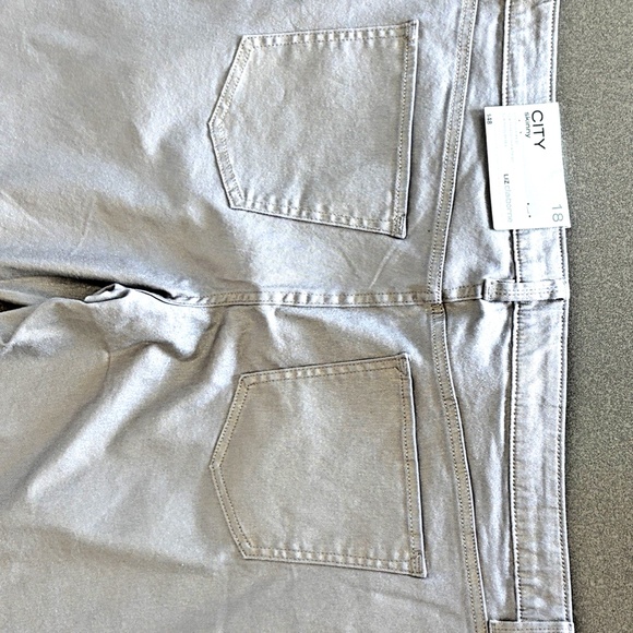 LIZ CLAIBORNE Plus Size Dressy Jeans Pants City Skinny Silver Glow Sz 18 NWT - Picture 4 of 13